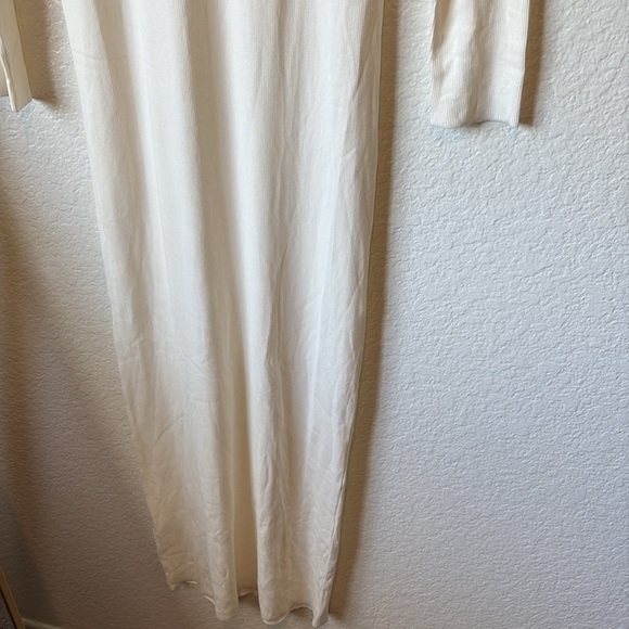 Eterne Long Sleeve Turtleneck Maxi Dress - Picture 11 of 14